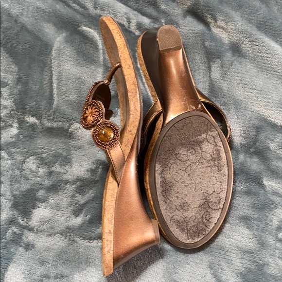 Last chance! Beaded toe throng wedges - Picture 8 of 8